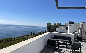 Sunny Penthouse Beach Apartment With Panoramic Views