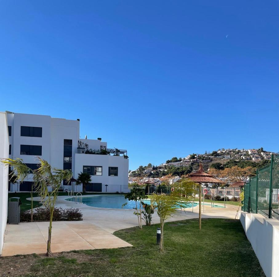 Sunny Penthouse Beach Apartment With Panoramic Views Almuñécar Exterior foto